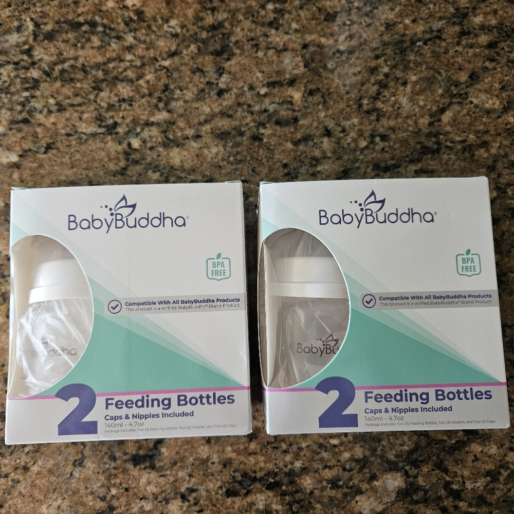 NWT BabyBuddha Feeding Bottles Set
